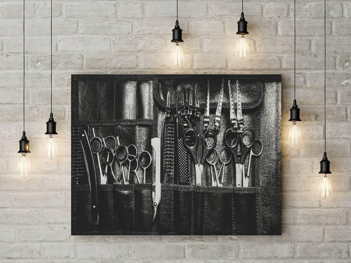 Ζητείται Υπάλληλος Κομμωτηρίου – Καϊμακλί