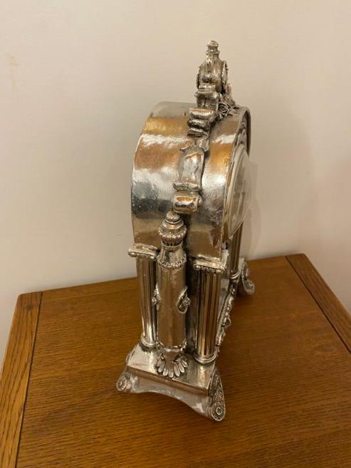 Ornate Clock battery operated