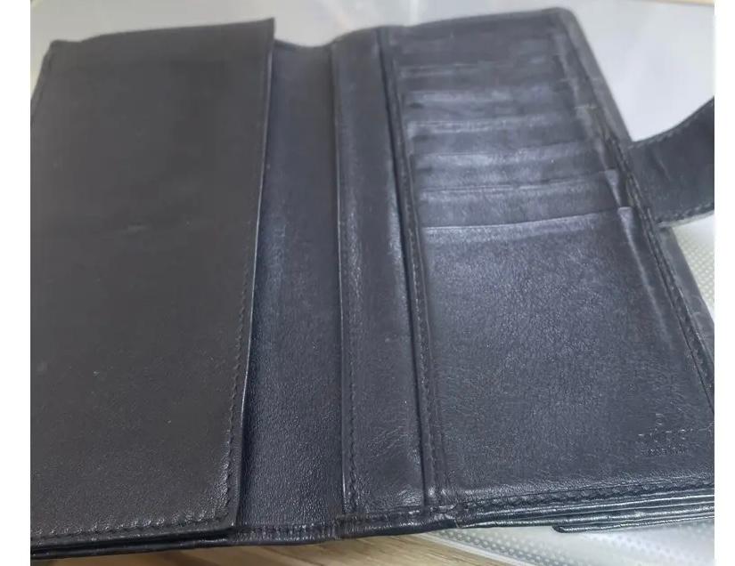 Gucci wallet
