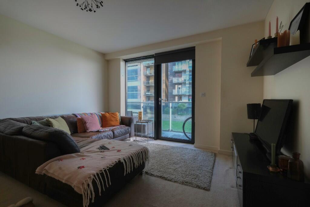 1 Bedroom Flat