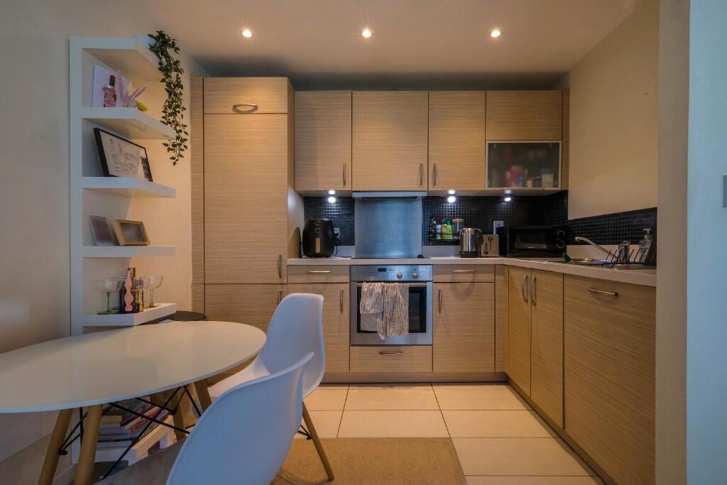 1 Bedroom Flat