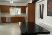 🏡 Corner 3 bedroom house