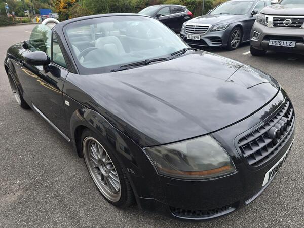 Audi T.T. 1.8T Roadster 2dr
