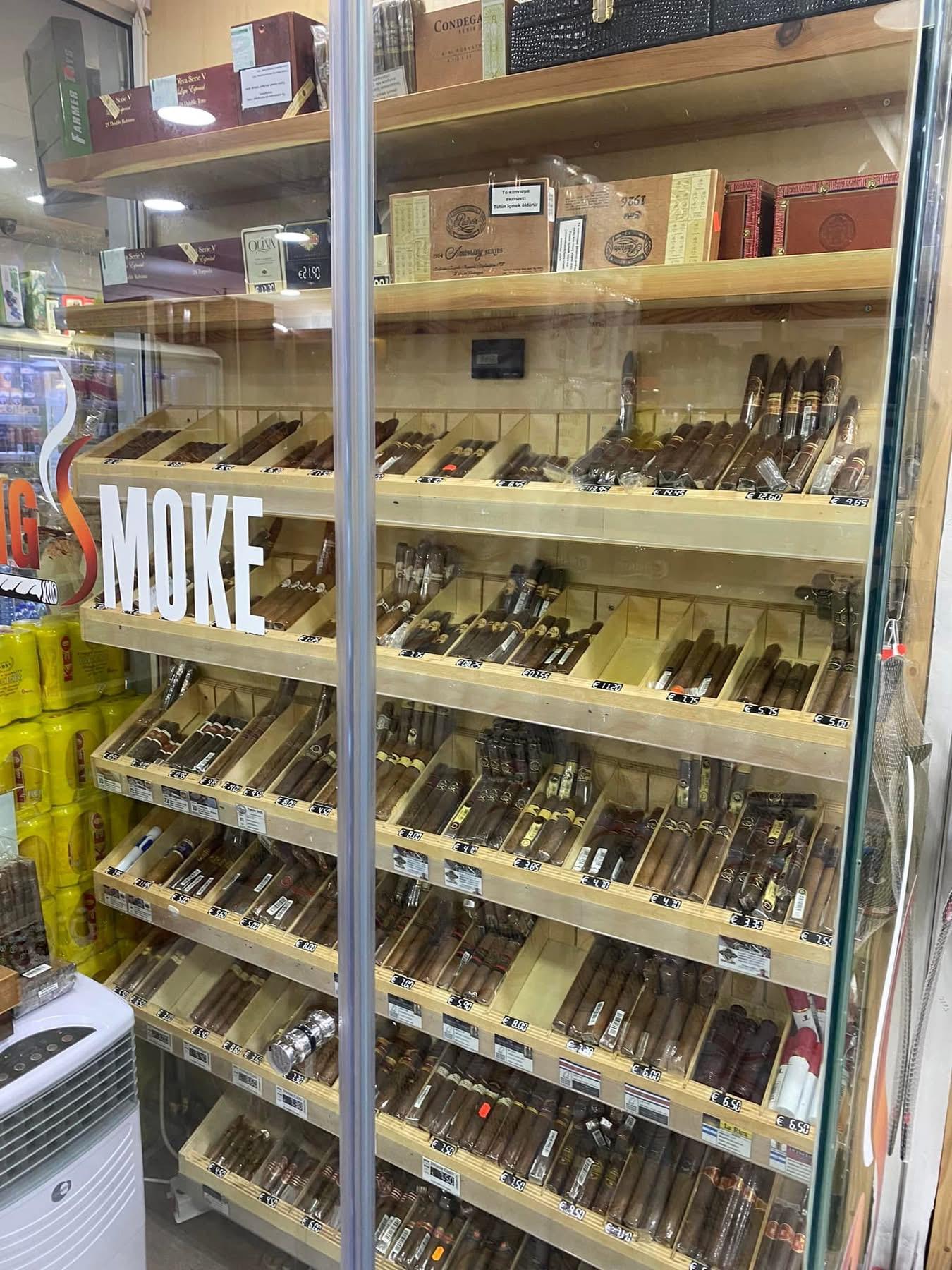 Cigar Shop – Stelios & Christodoulos