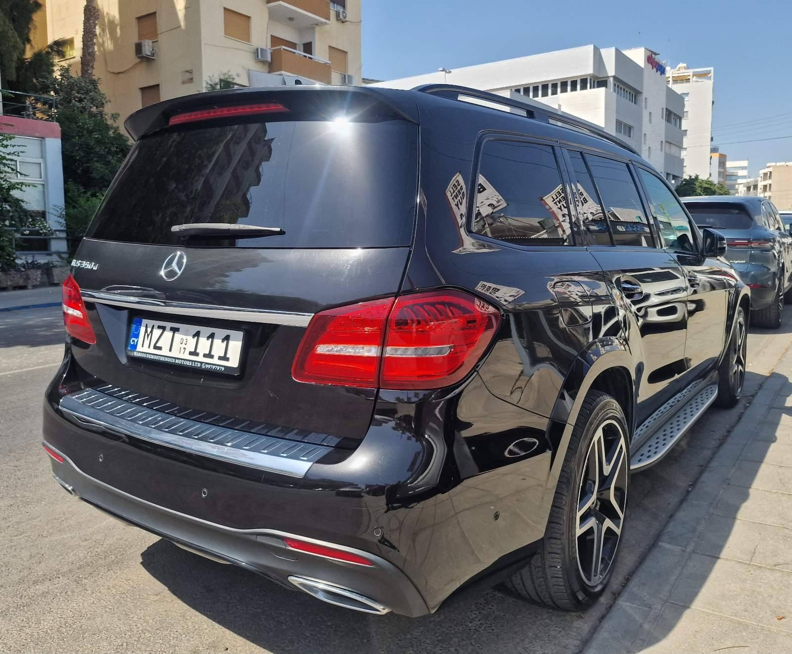 MERCEDES GLS350D 7SEATS