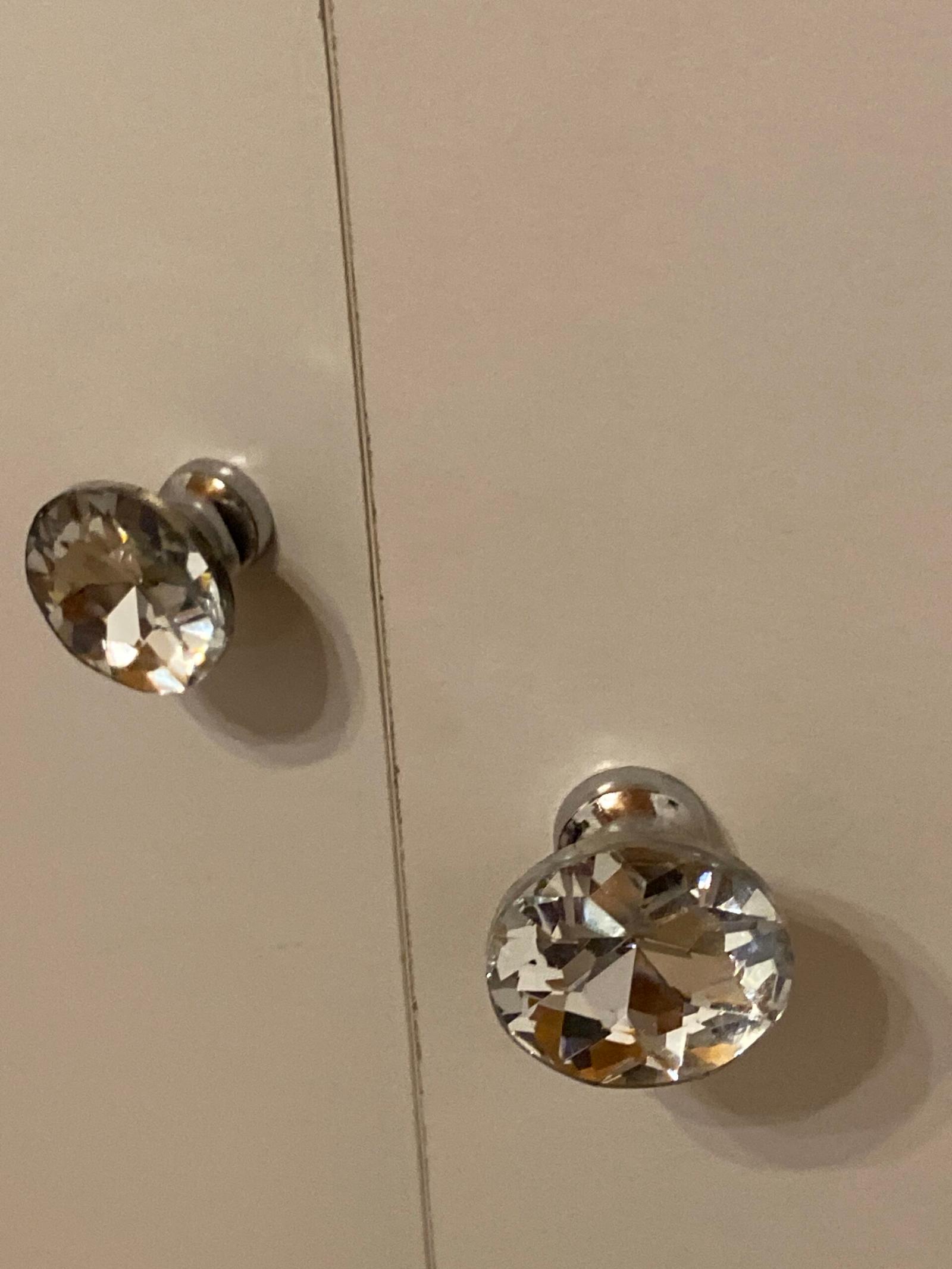 Wardrobe with crystal handles