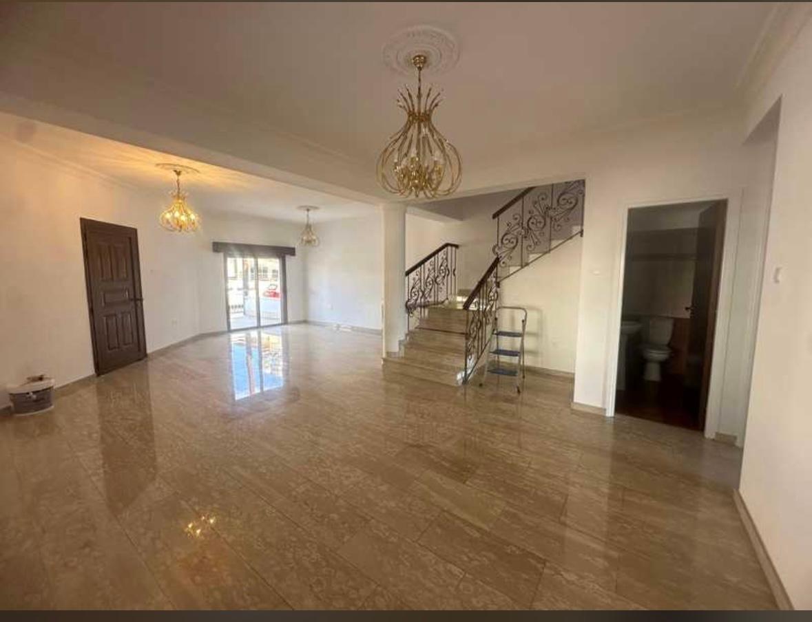 3-bedroom detached house