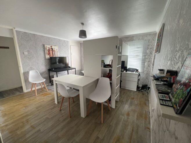 1 bedroom maisonette in Tipton