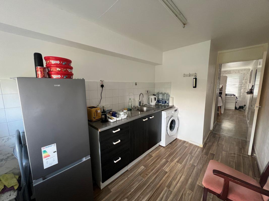 1 bedroom maisonette in Tipton