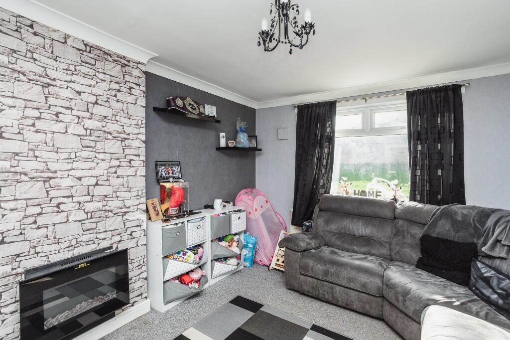 3 Bedroom Semi-Detached House