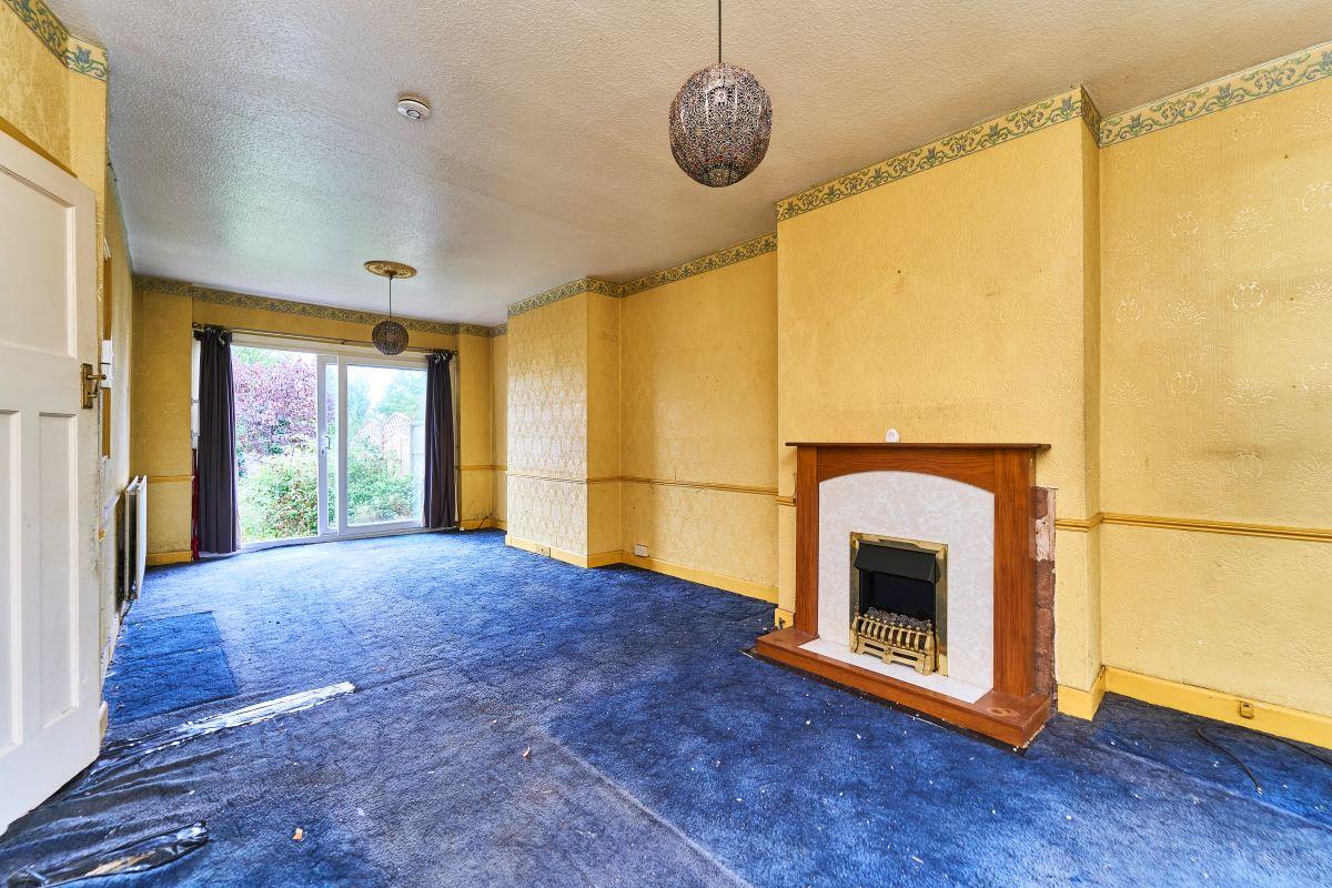 3 bedroom semi detached property in Handsworth Wood, Birmingham