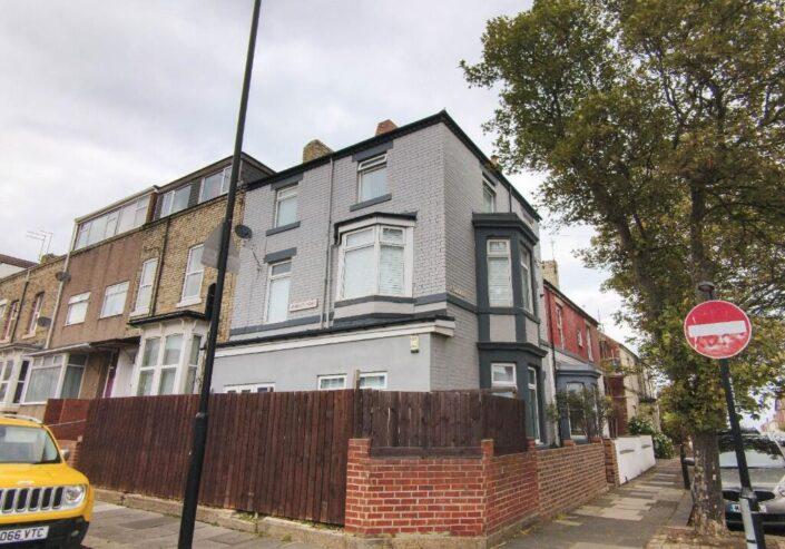 2 Bedroom Flat