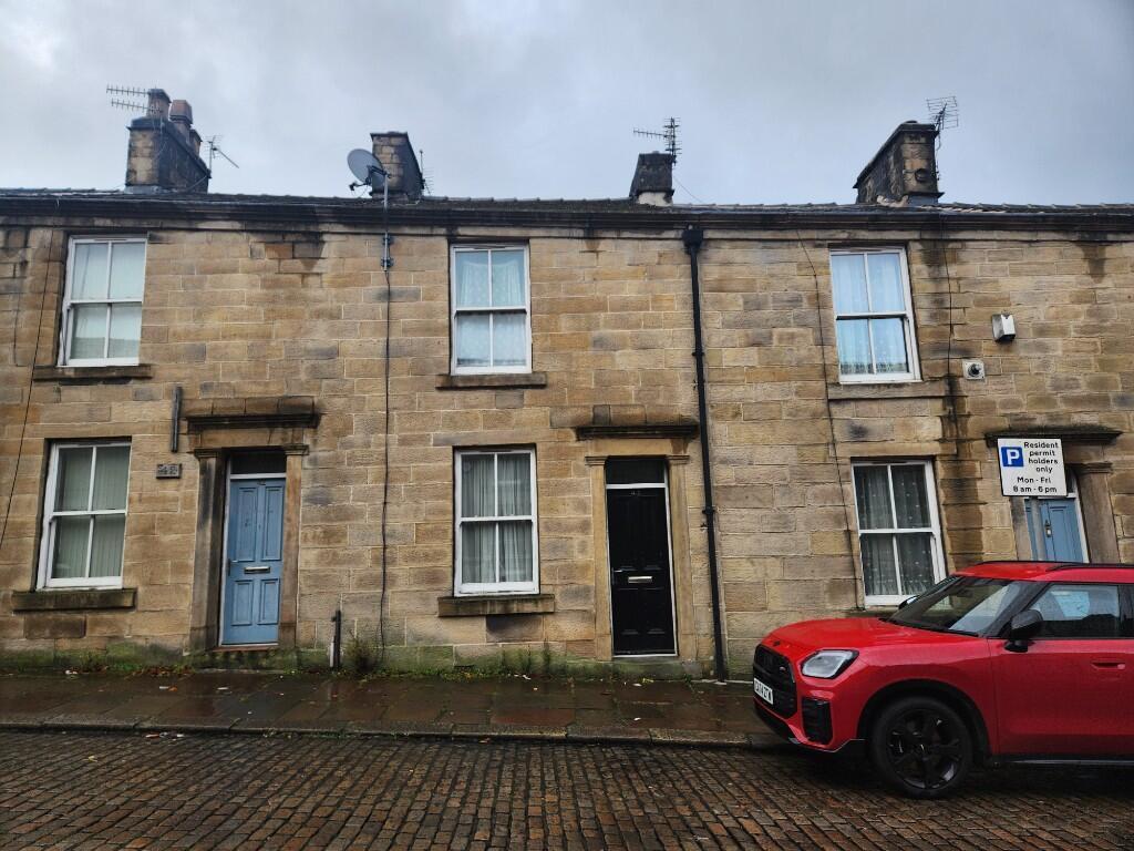 3 Bedroom Terraced House