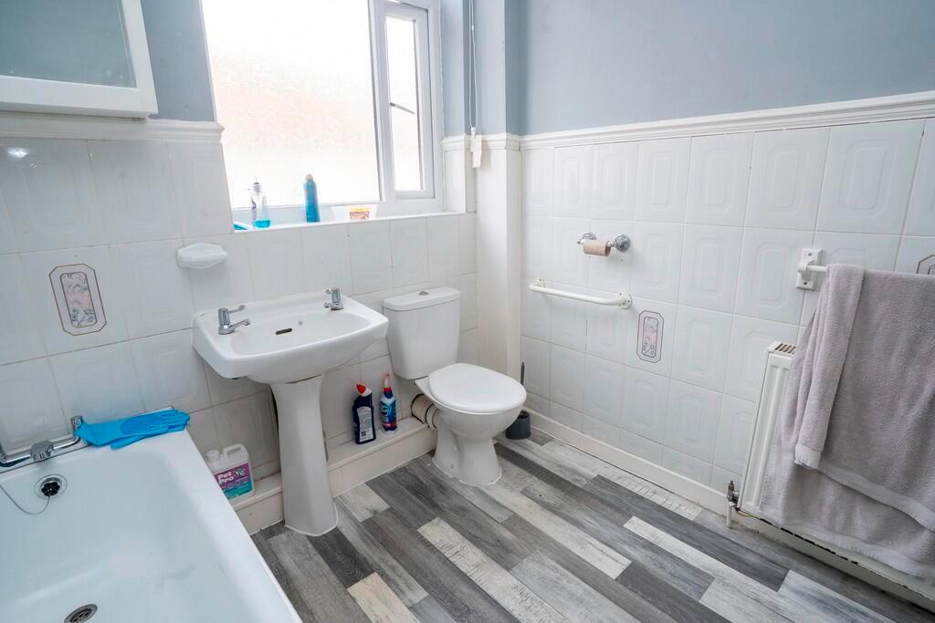 3 Bedroom Terraced House