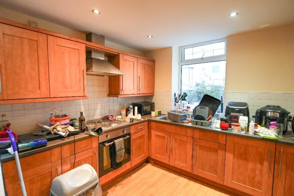 3 Bedroom Terraced House