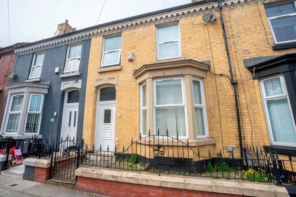 3 Bedroom Terraced House