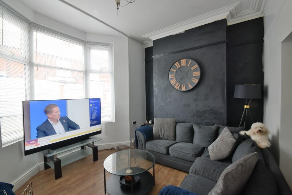 4 Bedroom Terraced House