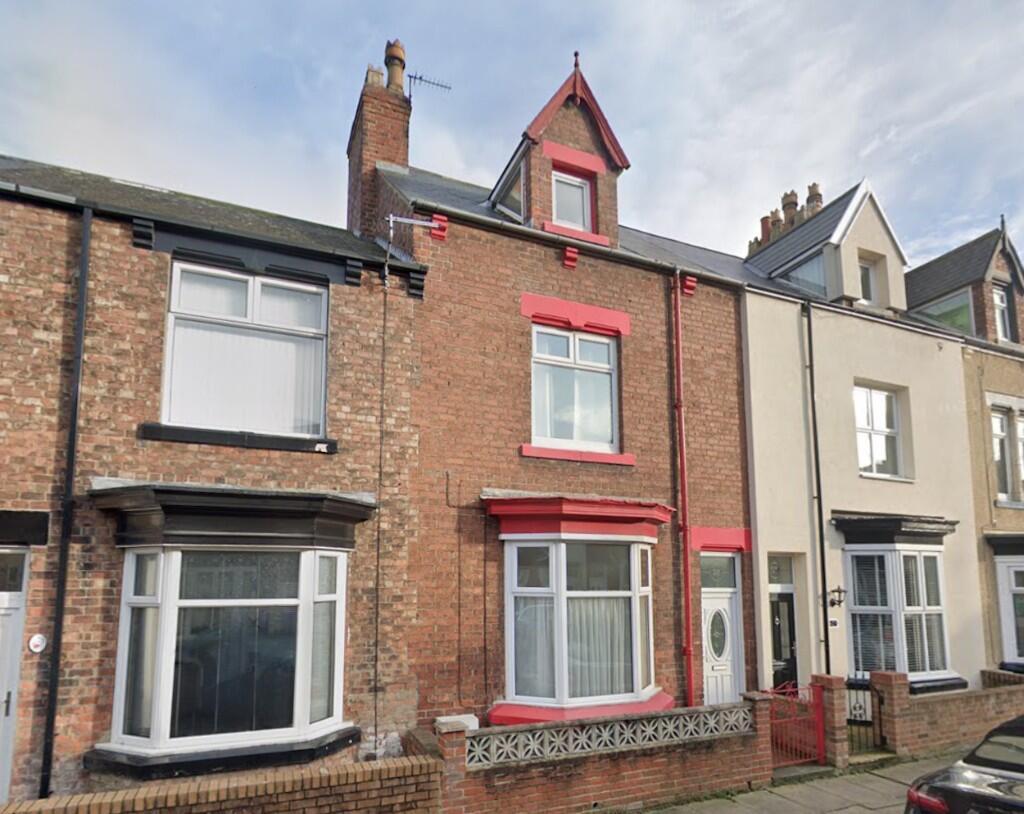 4 Bedroom Terraced House