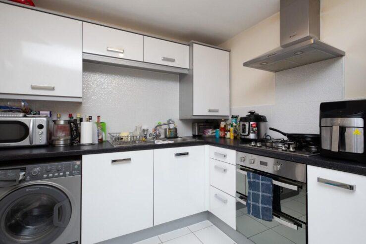 1 bedroom flat