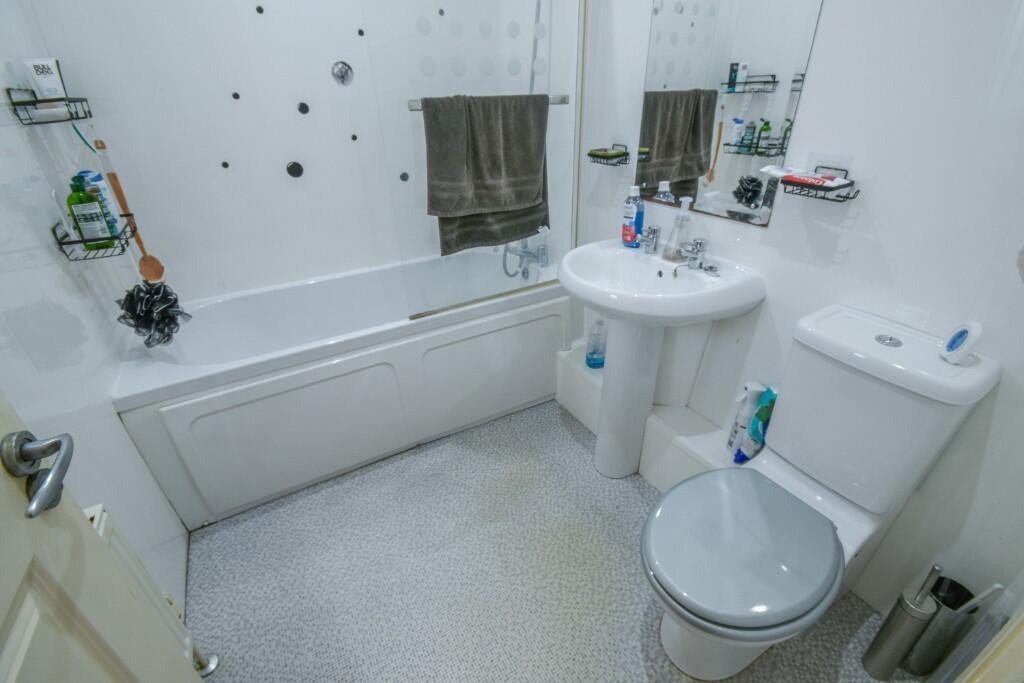 1 Bedroom Flat