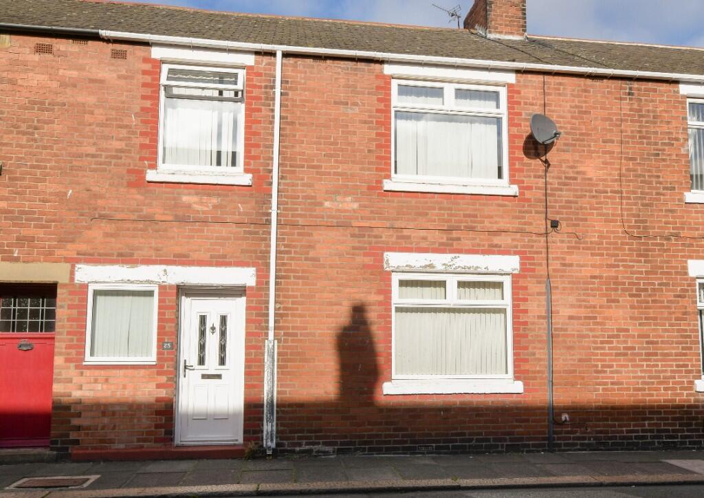 4 Bedroom Terraced House