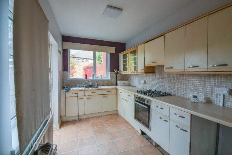 4 Bedroom Terraced House