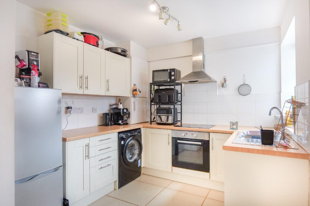 2 Bedroom Terraced House