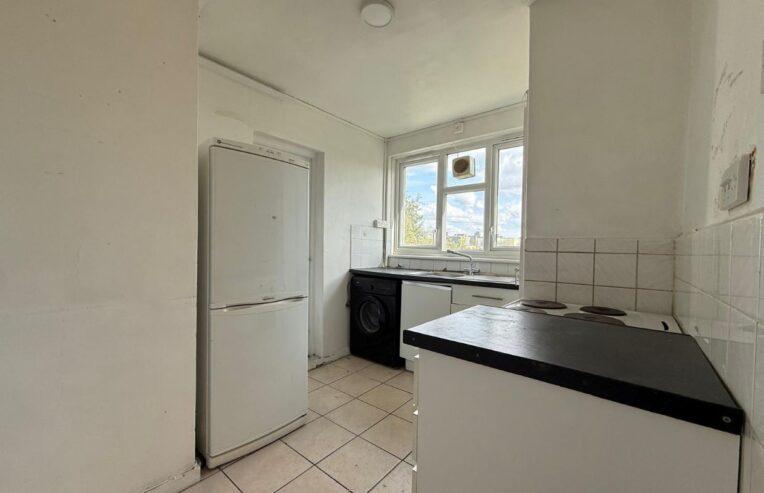 Flat 55 Evelyn Court