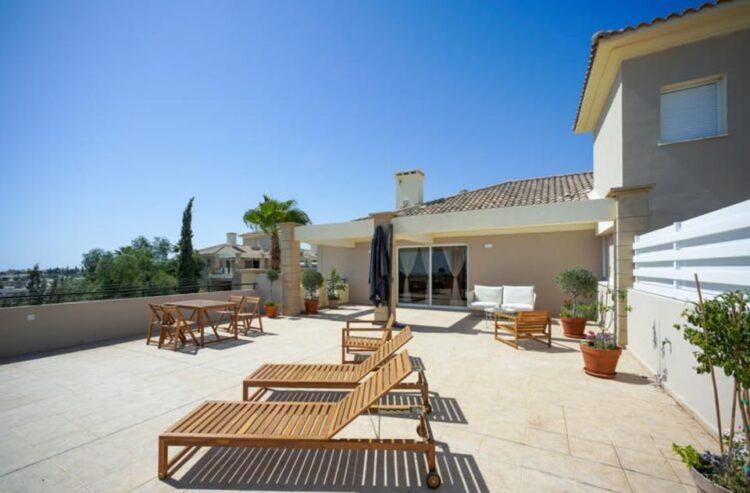 For sale charming ground floor apartment