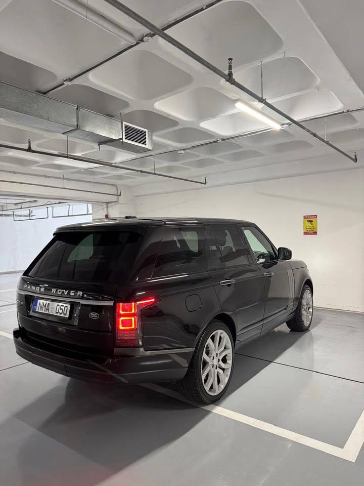 Land Rover Range Rover Vogue SE 3.0 TDV6