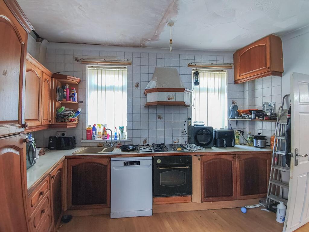 2 Bedroom Terraced House