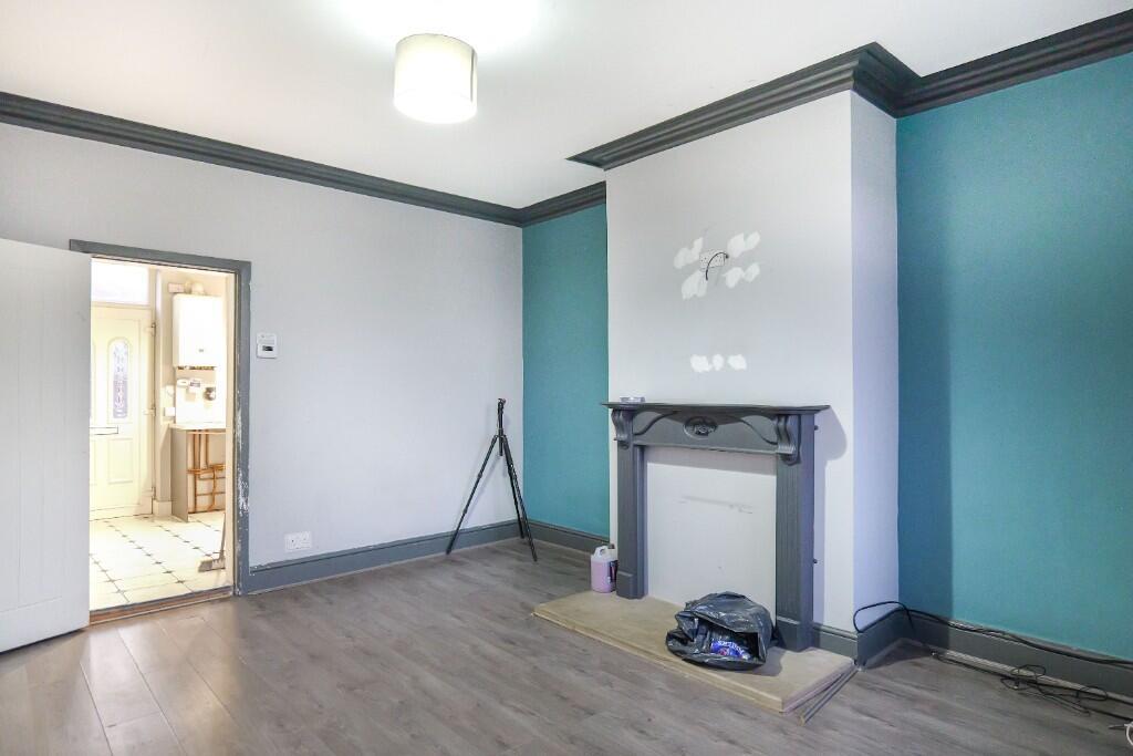 4 Bedroom Terraced House