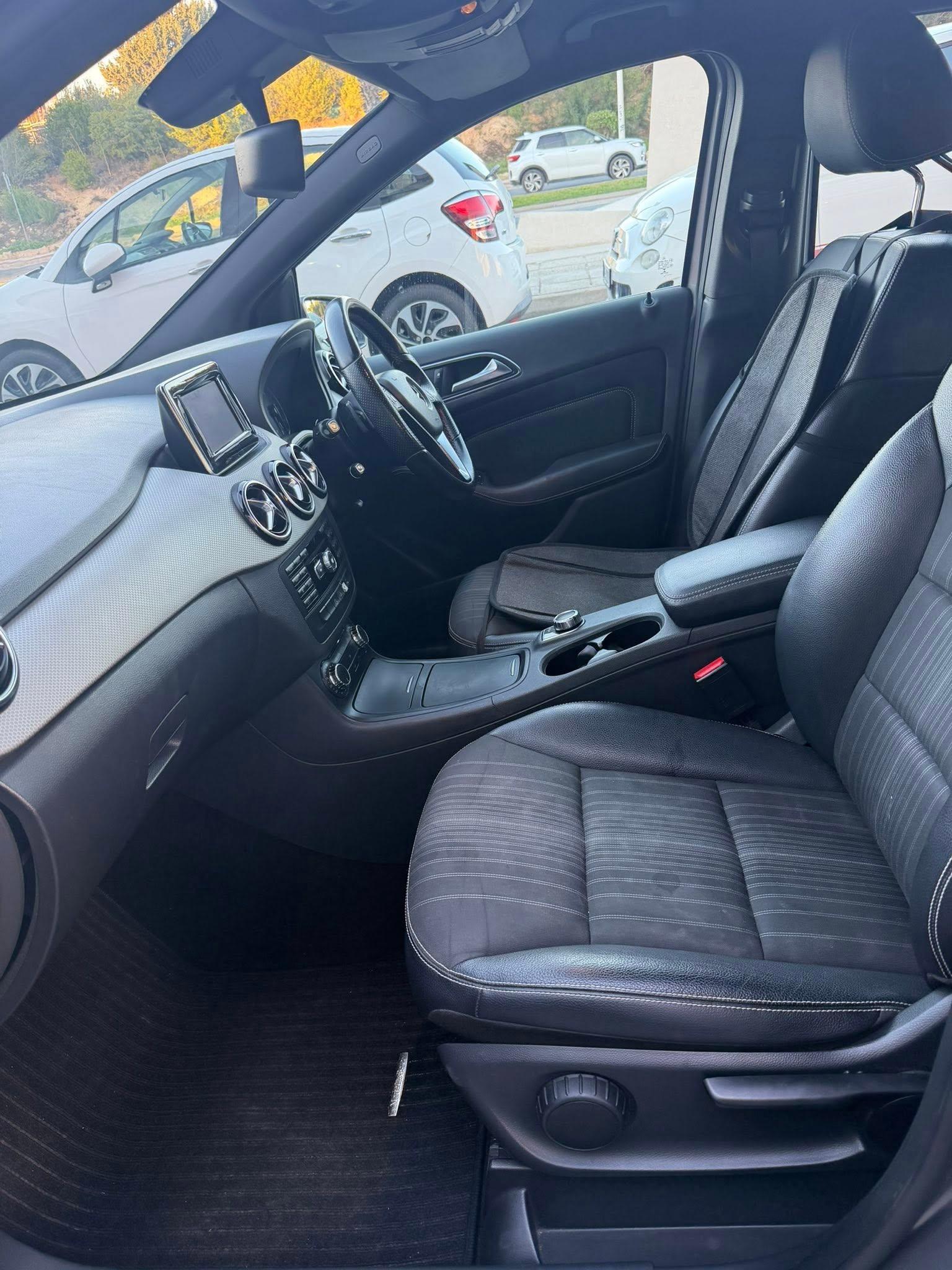 Mercedes B180 Class 2014